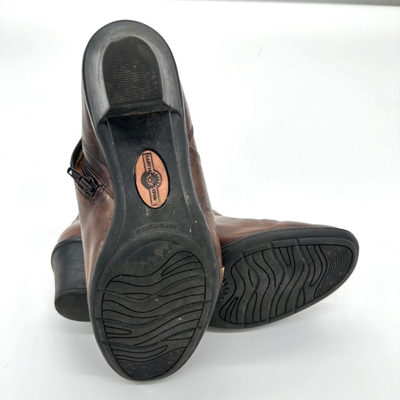 Woman's Earth Spirits Classics Fiona Boots - Size 9 - Picture 6 of 8
